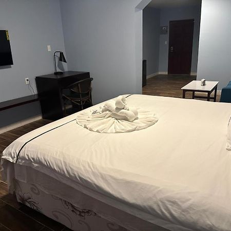 Enjoy Hotel Caye Caulker Ngoại thất bức ảnh